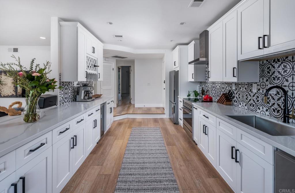 2630 Pirineos Way, Unit 14 Carlsbad, CA 92009 - Photo 14 of 23