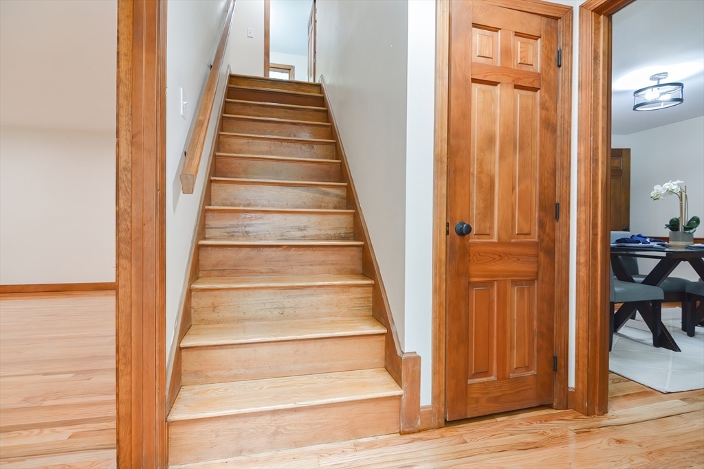 156 Wheeler Road Hollis, NH 03049 - Photo 4 of 42 a view of an entryway