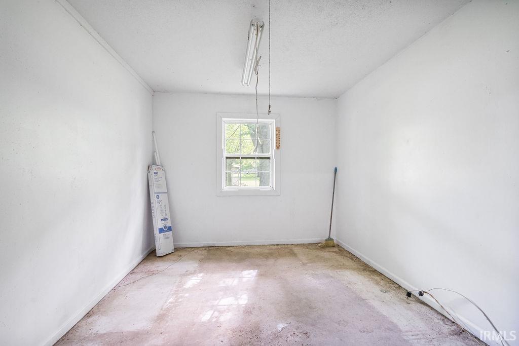 1597 West Division Road Tipton, IN 46072 - Photo 25 of 26