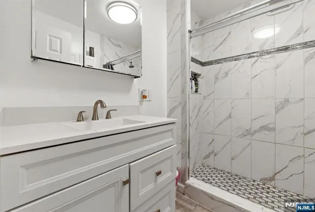 $550,000 | 541 Green Pond Road, Rockaway, NJ 07866