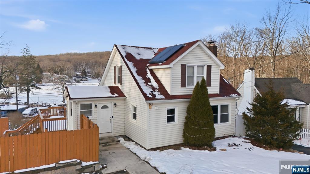 541 Green Pond Road Rockaway, NJ 07866 - Photo 3 of 45