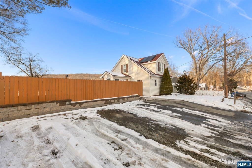 541 Green Pond Road Rockaway, NJ 07866 - Photo 4 of 45