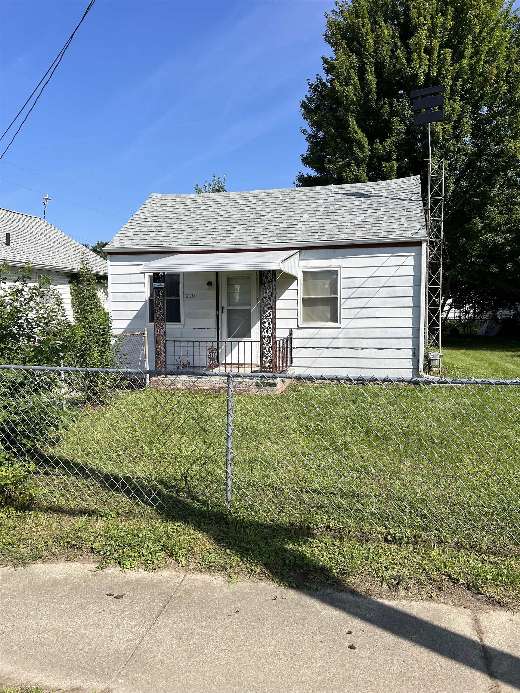 2101 East Judd Road Burton, MI 48529 - Photo 8 of 30