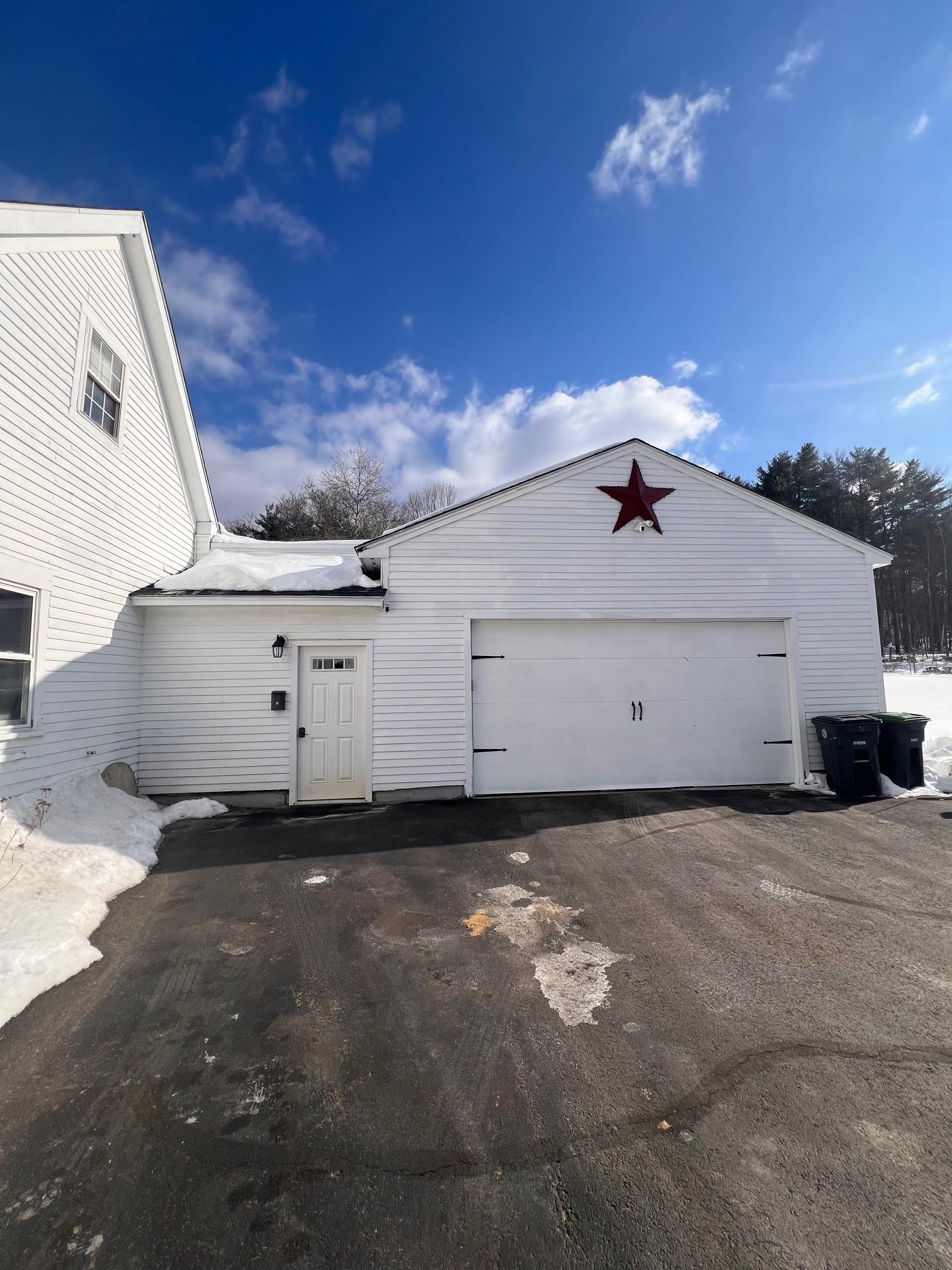 24 Main Street Hooksett, NH 03106 - Photo 2 of 12