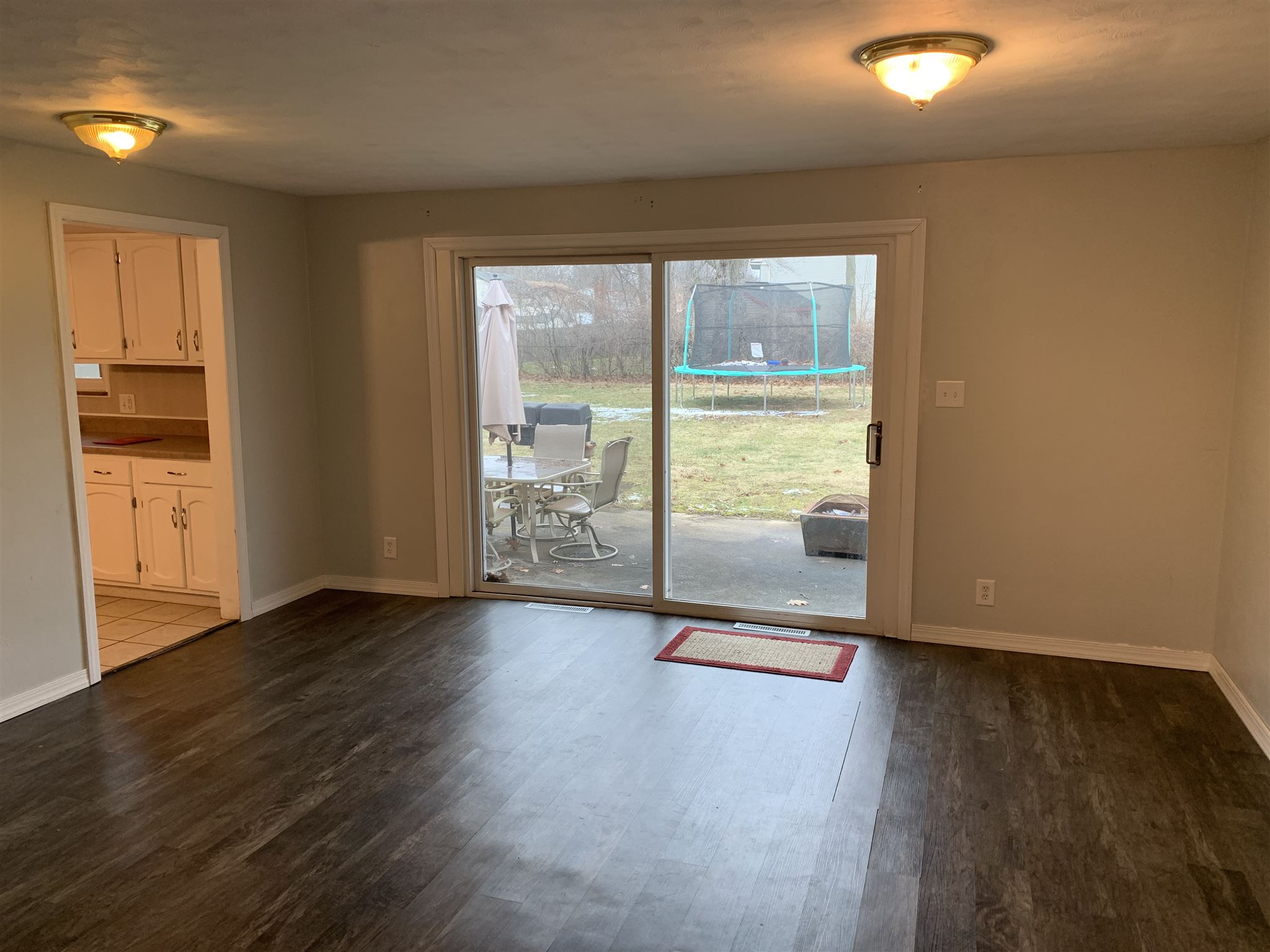 3908 Westlane Road Fort Wayne, IN 46815 - Photo 3 of 36 Gallery Image 3