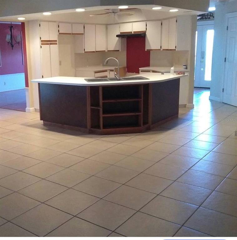 252 Santa Rosa Drive Winter Haven, FL 33884 - Photo 2 of 16