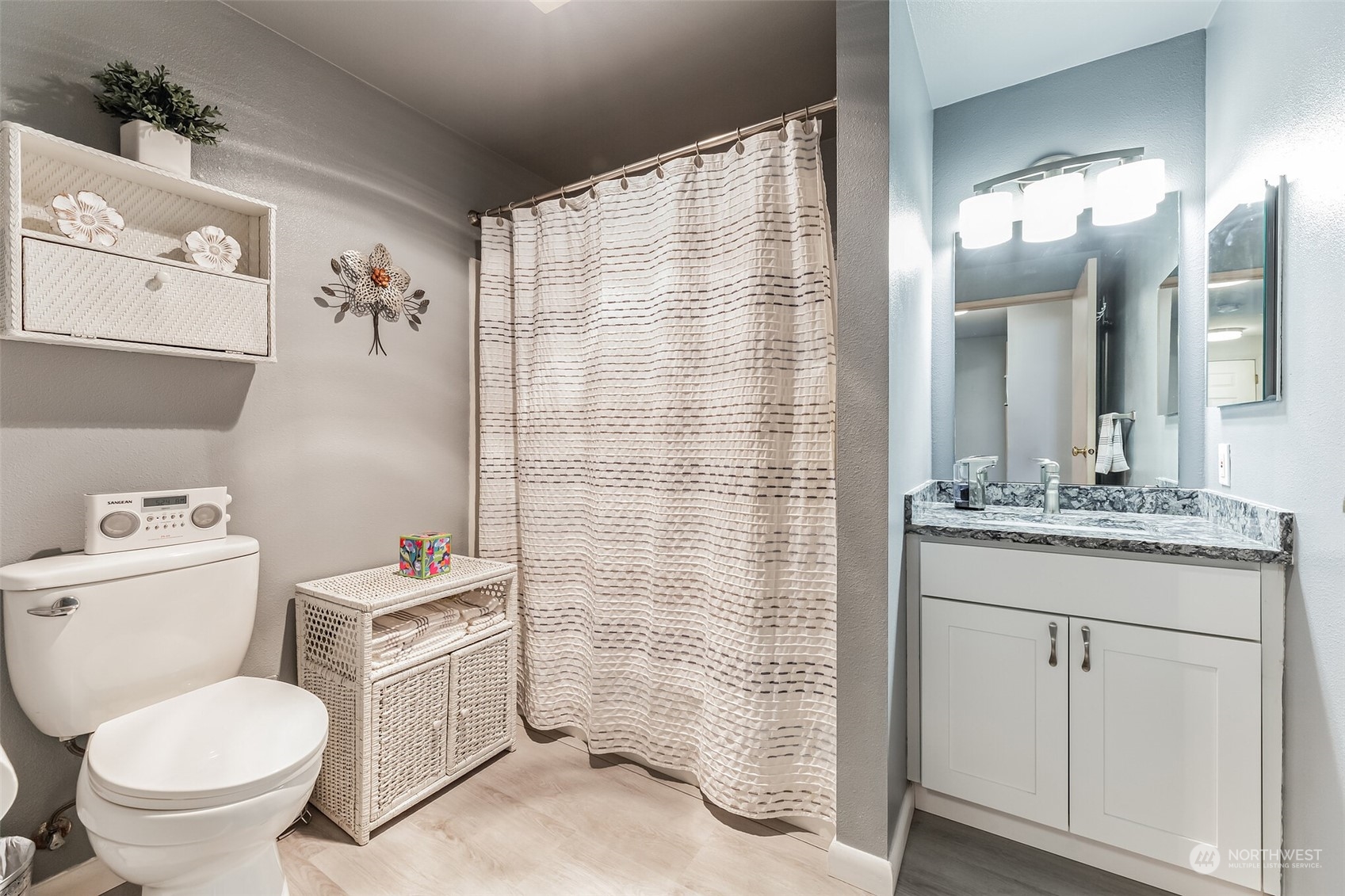 901 Sunset Boulevard Northeast, Unit B207 Renton, WA 98056 - Photo 18 of 30 Gallery Image 18