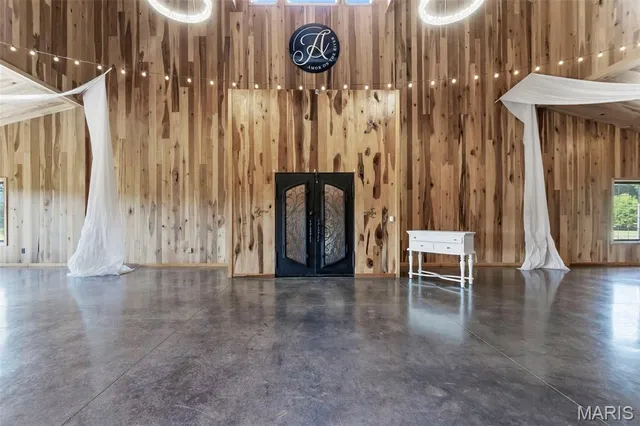 $1,650,000 | 11001 Mo-n, Scott City, MO 63780