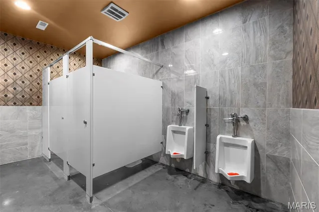 $1,650,000 | 11001 Mo-n, Scott City, MO 63780