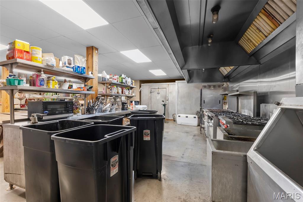 11001 Mo-n Scott City, MO 63780 - Photo 24 of 43