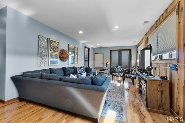 $1,650,000 | 11001 Mo-n, Scott City, MO 63780