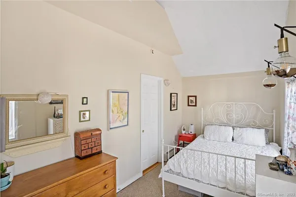 $3,975 | 210 Broadway, Unit 210, Milford, CT 06460