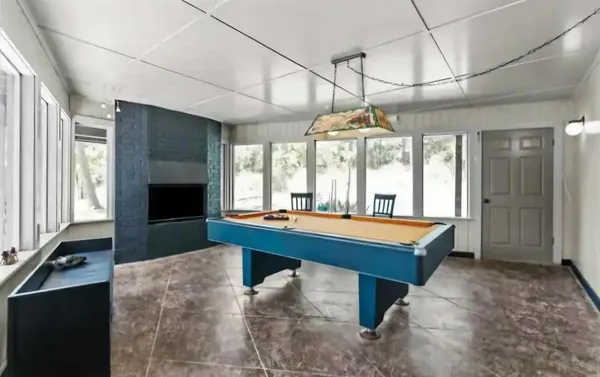 $490,000 | 862 Lakeshore Drive, Brookeland, TX 75931