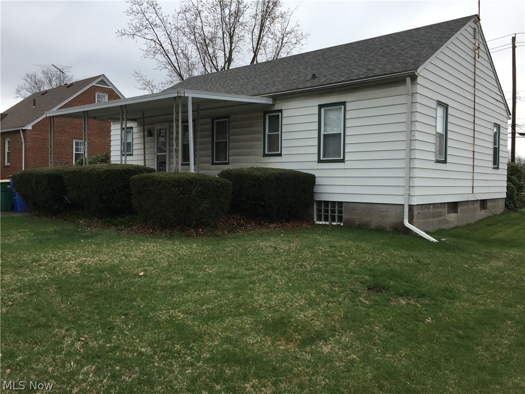 7103 Hopkins Road Mentor, OH 44060 - Photo 3 of 10