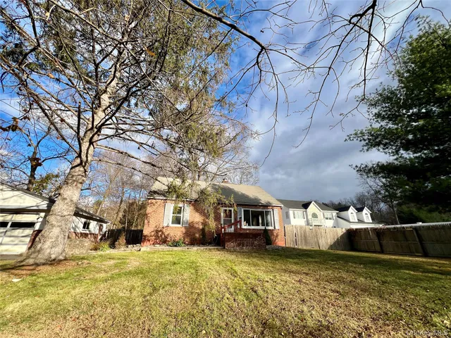 $265,000 | 3 Davis Road, Poughkeepsie, NY 12603