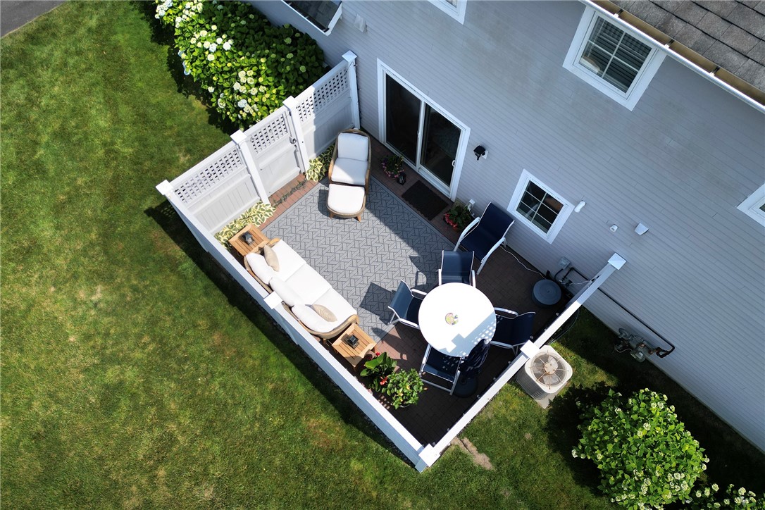 406 Corey Lane Middletown, RI 02842 - Photo 15 of 36