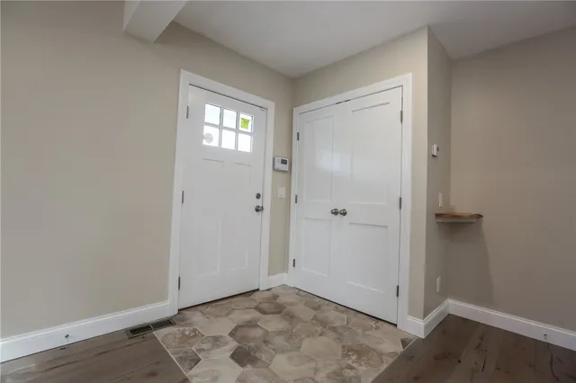 $1,995 | 161 Atlantic Avenue, Rochester, NY 14607