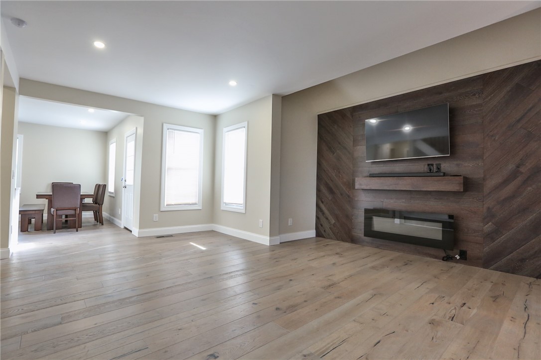 161 Atlantic Avenue Rochester, NY 14607 - Photo 7 of 28