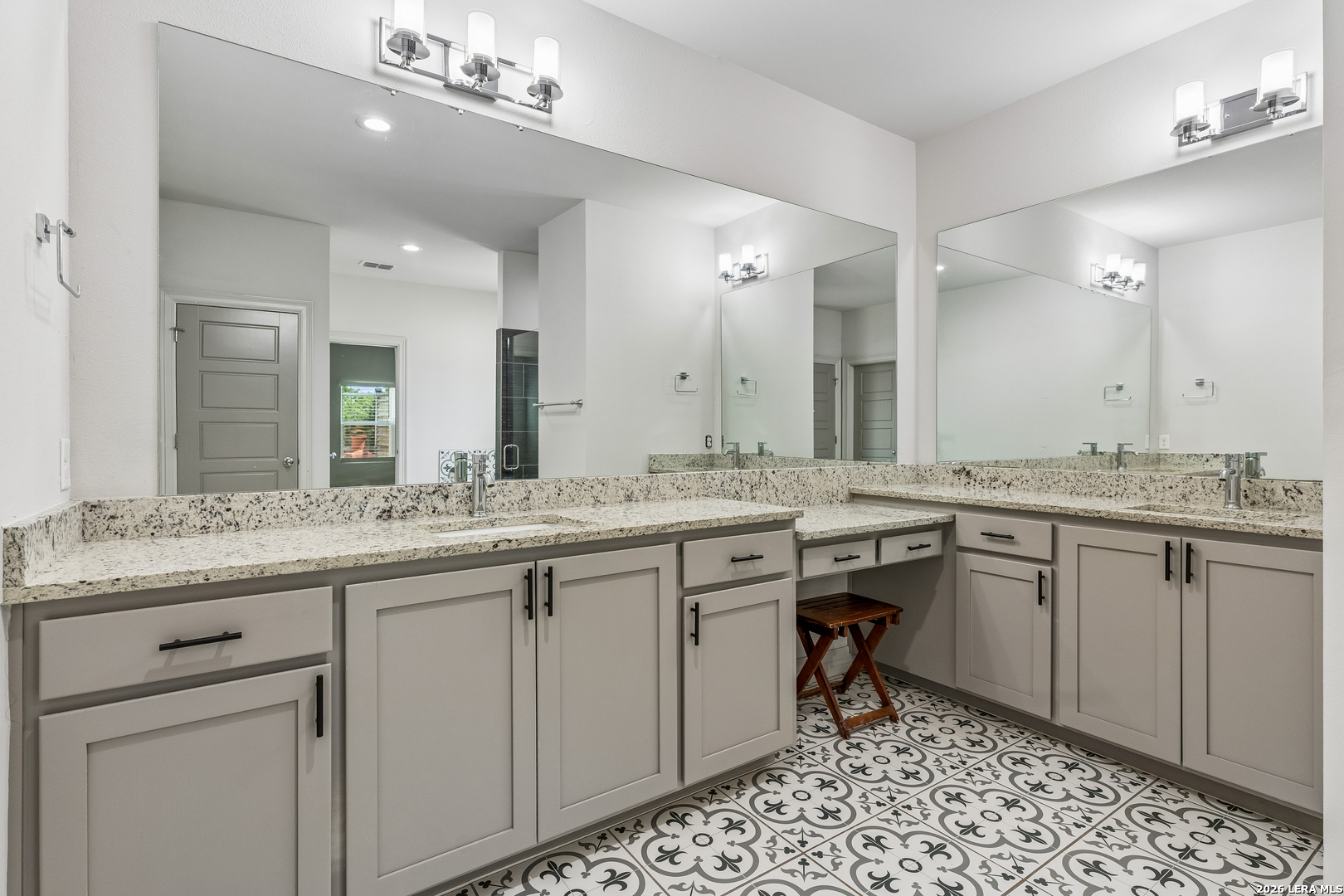 118 Red Tail Cove Spring Branch, TX 78070 - Photo 21 of 46