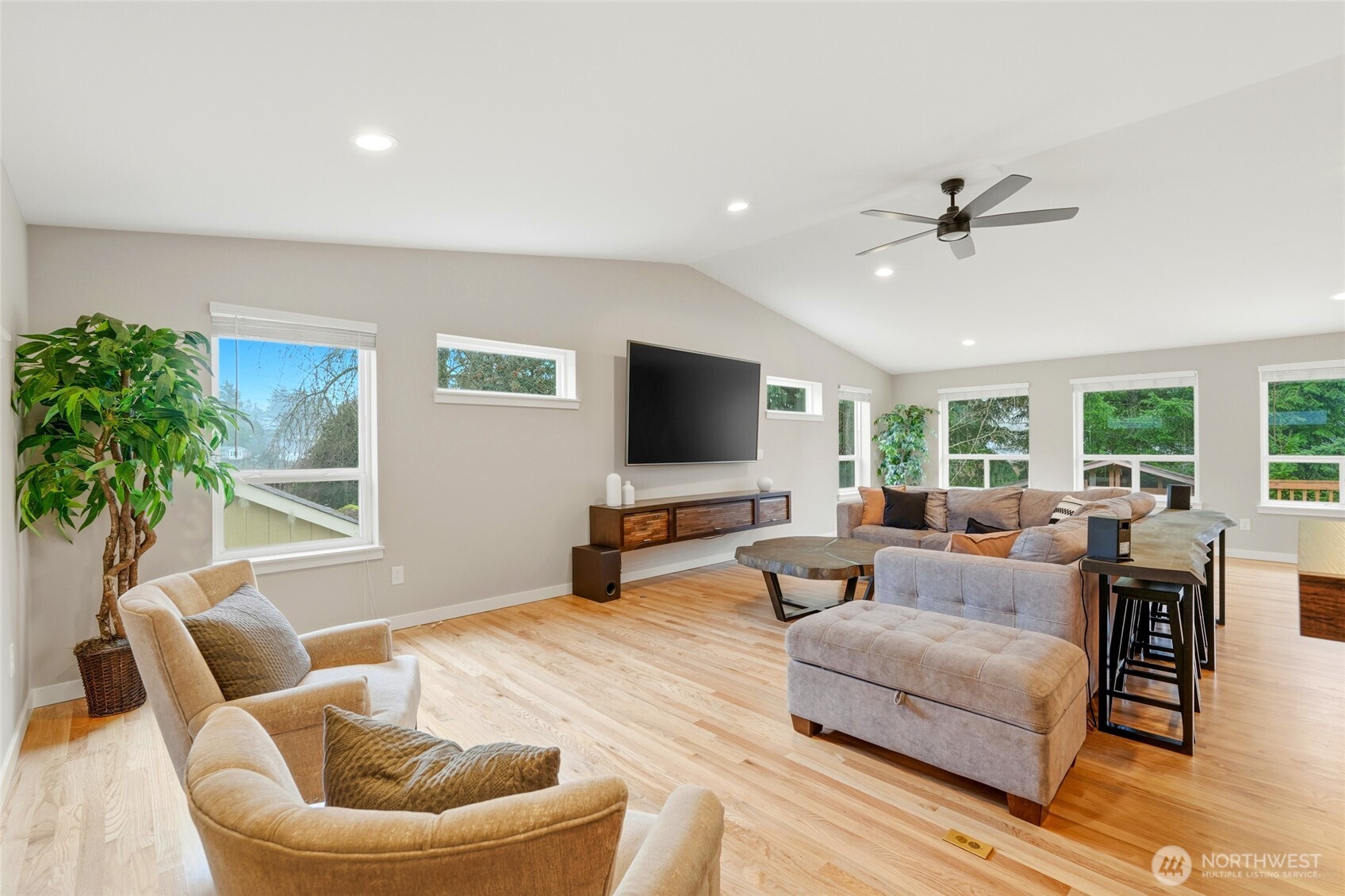 32130 27th Avenue Southwest Federal Way, WA 98023 - Photo 19 of 40 a living room with furniture and a flat screen tv