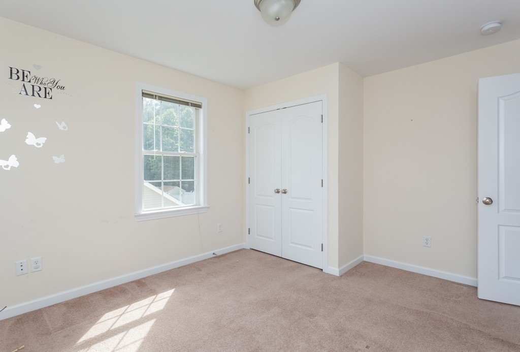 298 Arnold Avenue Springfield, MA 01119 - Photo 19 of 24 Gallery Image 19