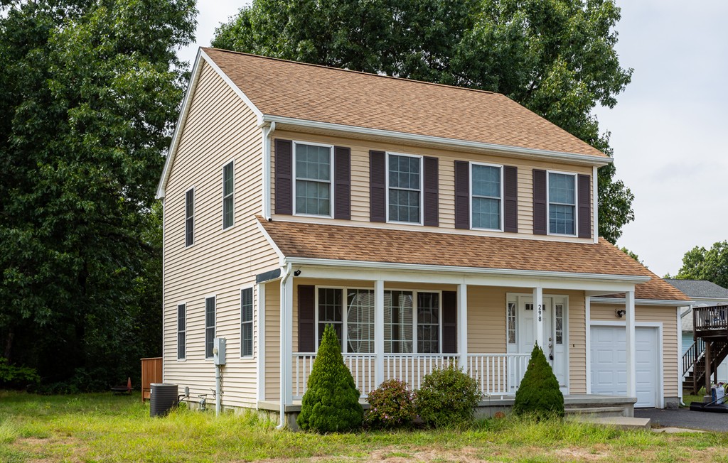 298 Arnold Avenue Springfield, MA 01119 - Photo 2 of 24 Gallery Image 2