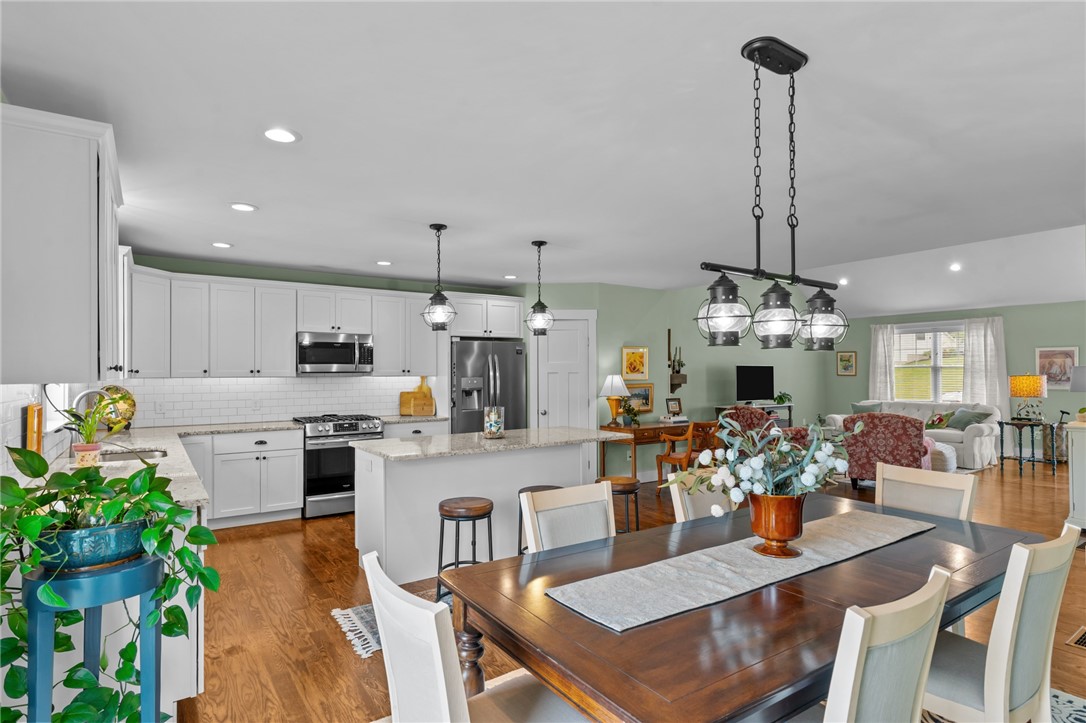 83 Silas Hill Way Exeter, RI 02822 - Photo 20 of 46