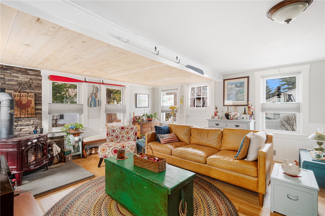 118 Ln 4 Warwick, RI 02888 - Photo 14 of 32