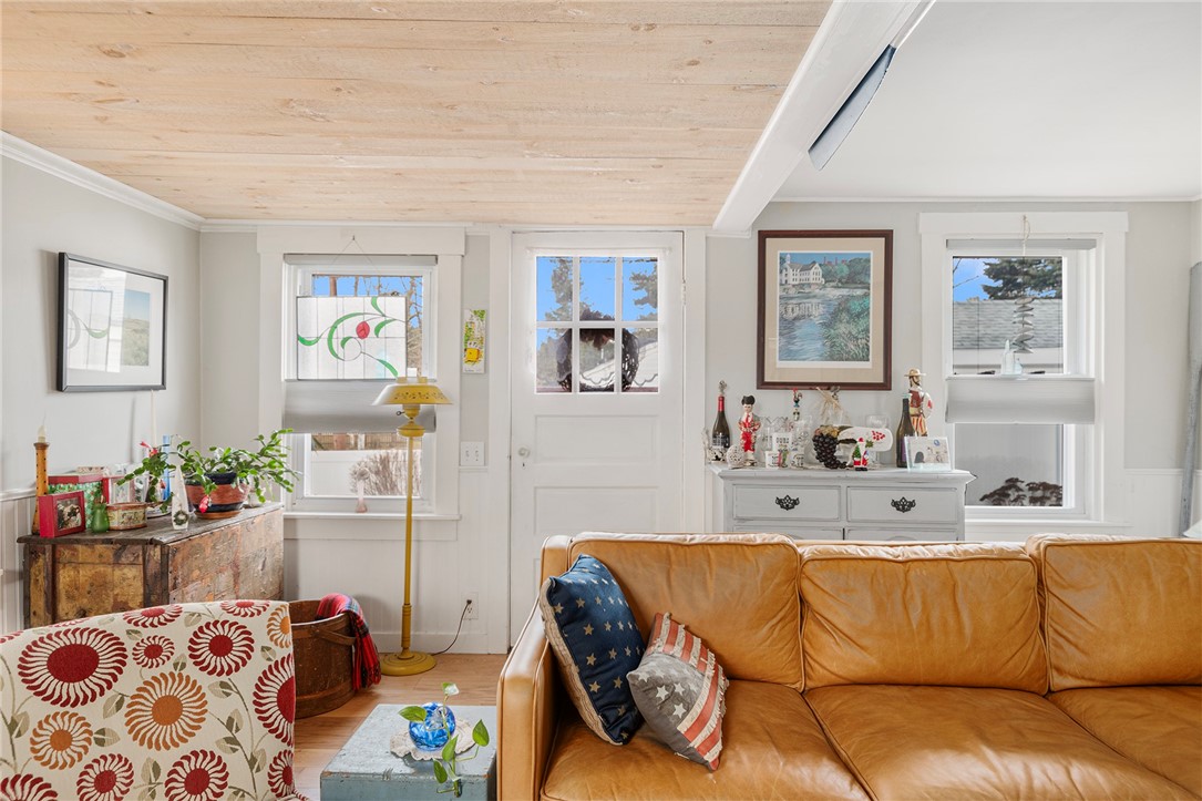 118 Ln 4 Warwick, RI 02888 - Photo 15 of 32