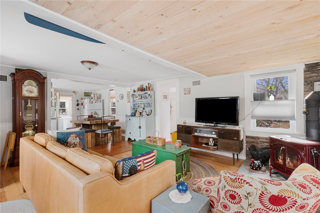 118 Ln 4 Warwick, RI 02888 - Photo 16 of 32