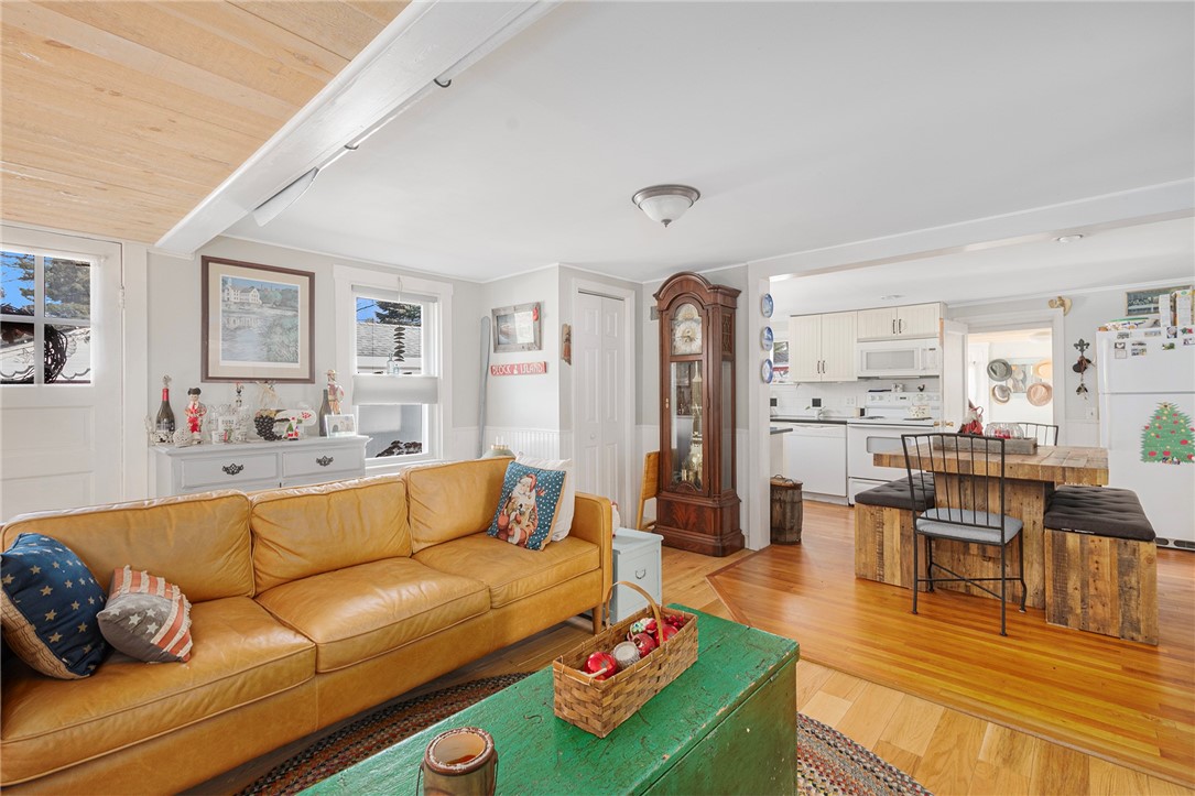 118 Ln 4 Warwick, RI 02888 - Photo 19 of 32