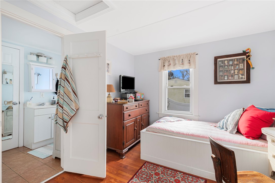 118 Ln 4 Warwick, RI 02888 - Photo 25 of 32