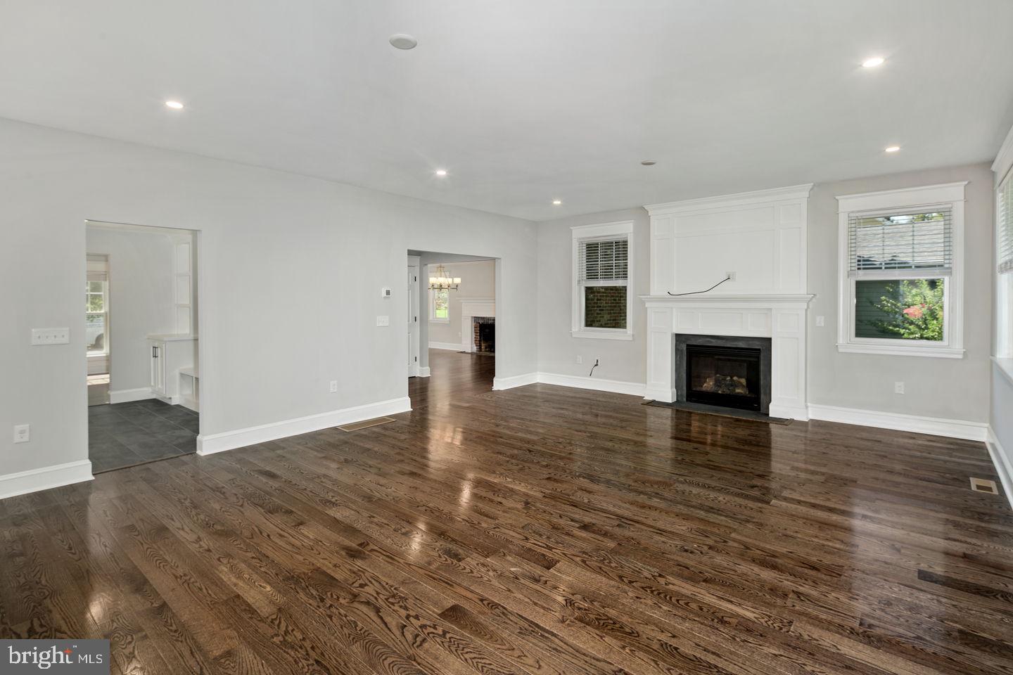 33 Heritage Road Haddonfield, NJ 08033 - Photo 11 of 43