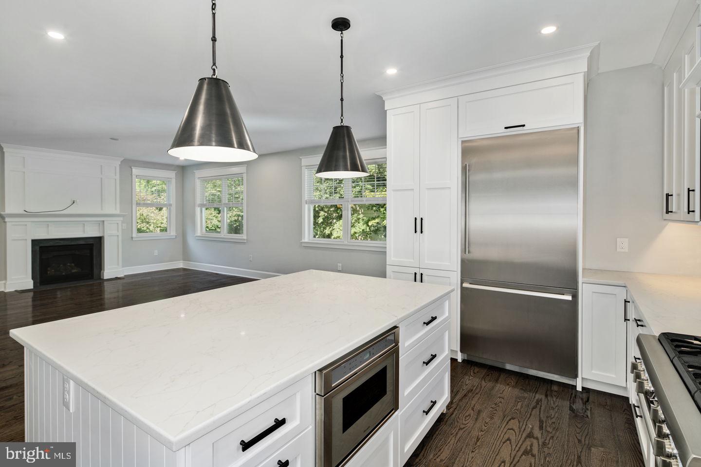 33 Heritage Road Haddonfield, NJ 08033 - Photo 5 of 43