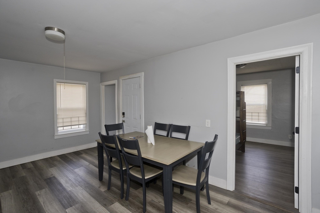 20 East School Street West Springfield, MA 01089 - Photo 8 of 39