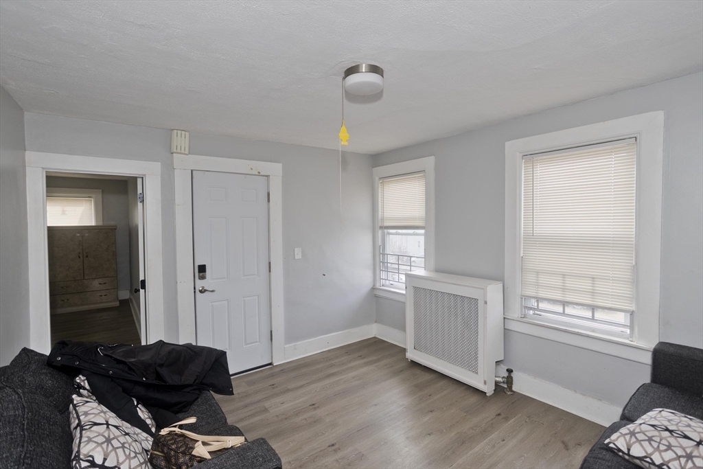 20 East School Street West Springfield, MA 01089 - Photo 9 of 39