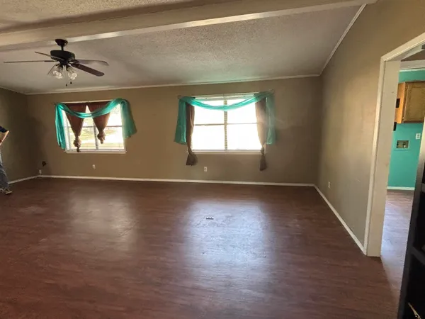 $1,750 | 6971 Highway 11, Pittsburg, TX 75686