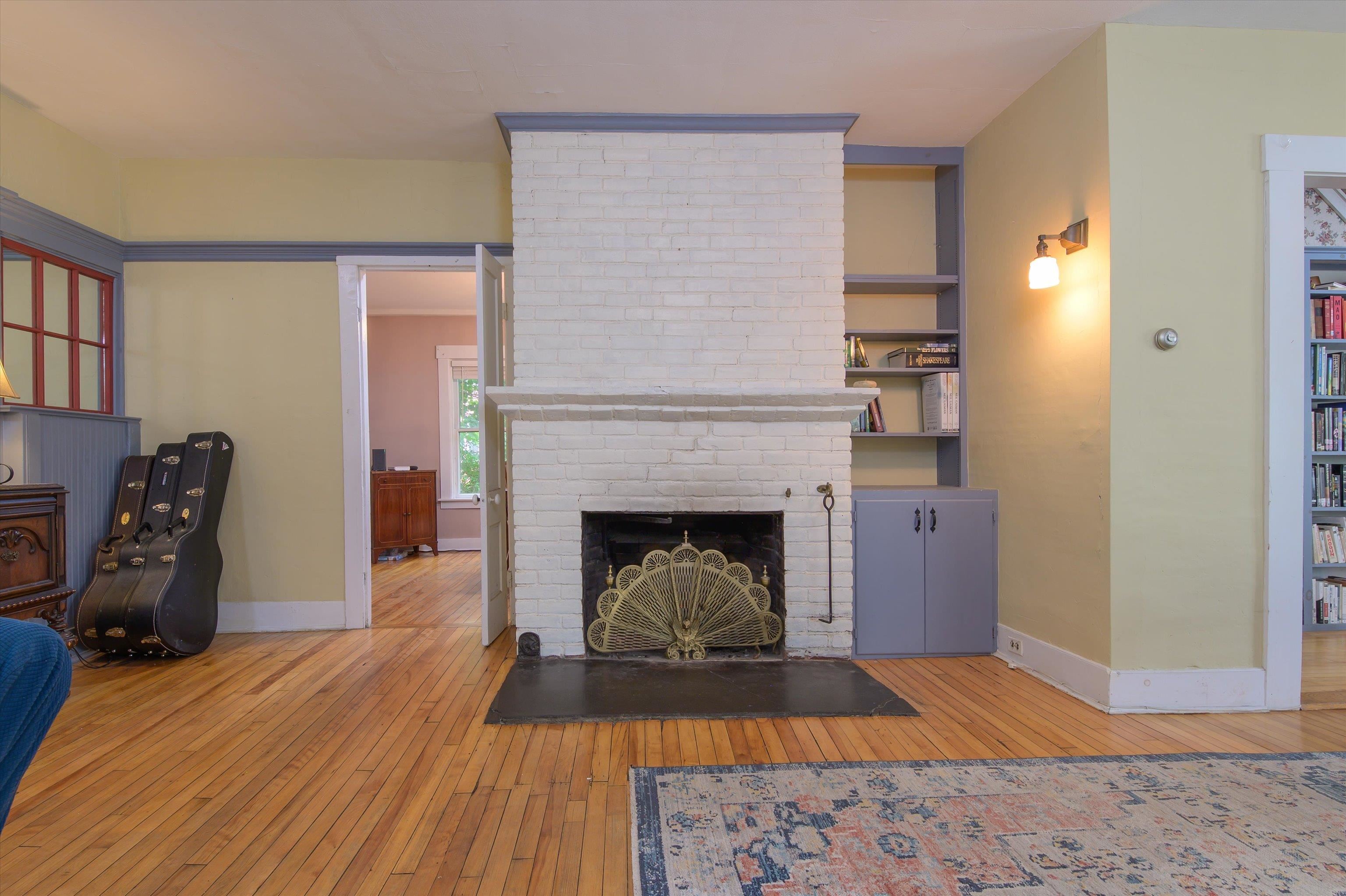 81 Main Street Chester, VT 05143 - Photo 4 of 58