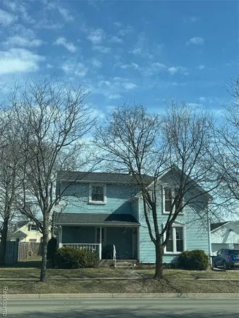 $290,000 | 744 East Sibley Street, Howell, MI 48843
