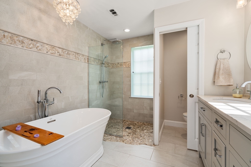 35 Marlyn Road Medfield, MA 02052 - Photo 21 of 39