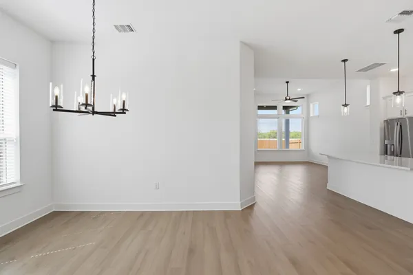 $2,600 | 881 Prominence Way, Leander, TX 78641