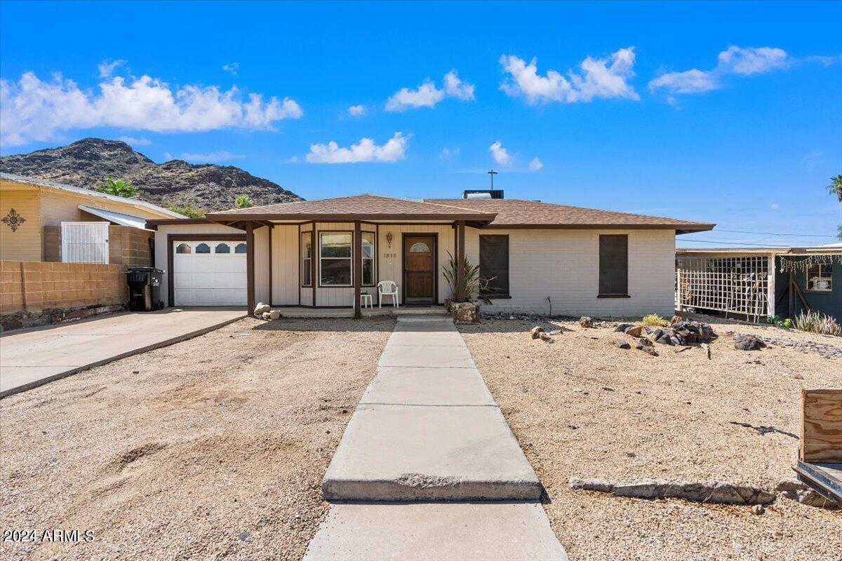 1515 East Hatcher Road Phoenix, AZ 85020 - Photo 2 of 19 01-66499882