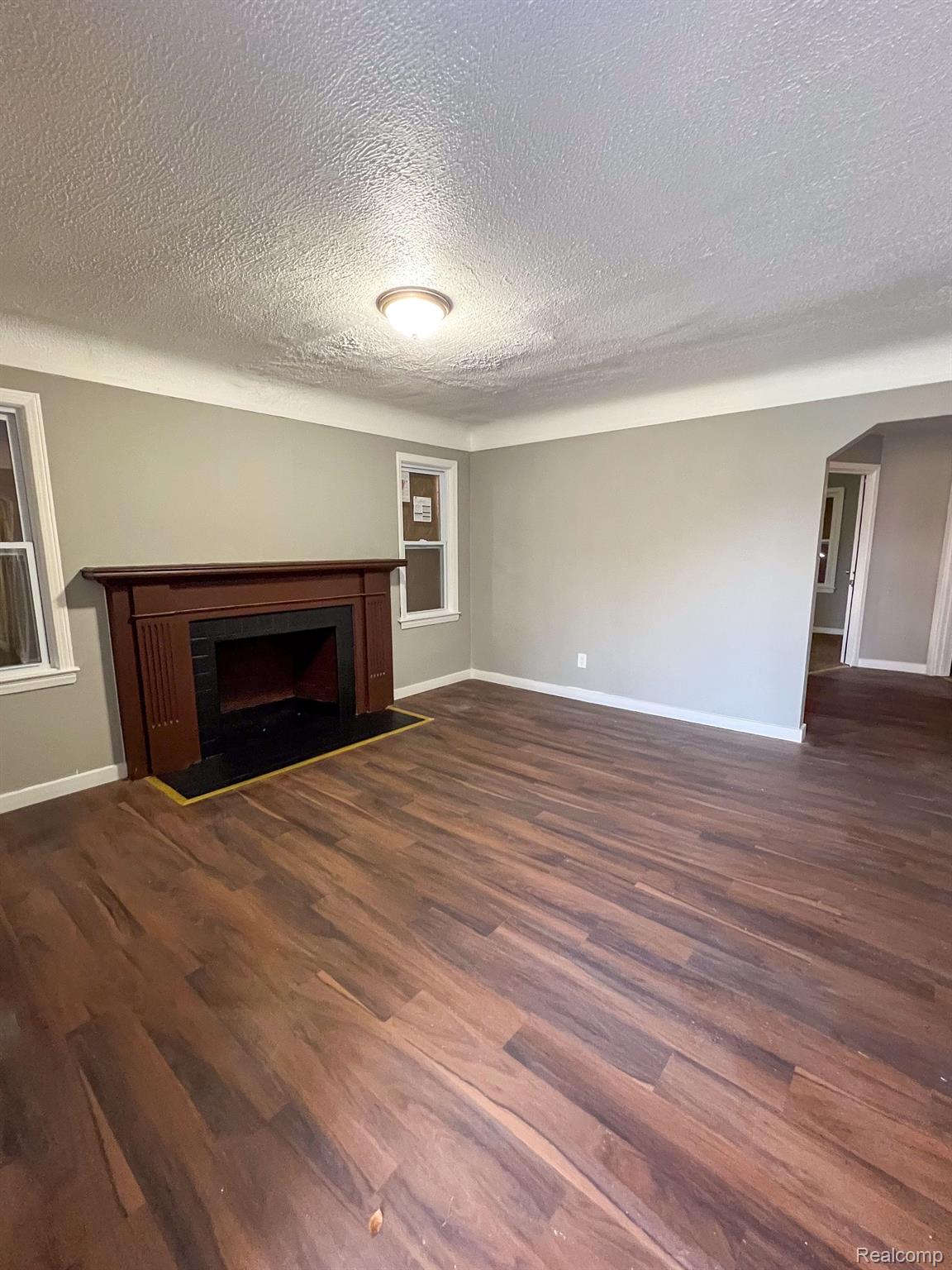 14051 Rutherford Street Detroit, MI 48227 - Photo 4 of 25 Gallery Image 4