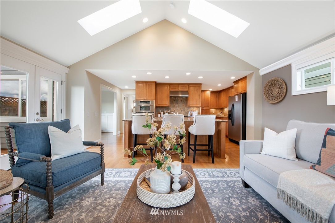 1326 North 79th Street Seattle, WA 98103 - Photo 5 of 30 Gallery Image 5