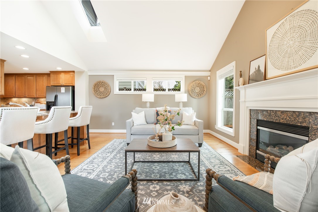 1326 North 79th Street Seattle, WA 98103 - Photo 6 of 30 Gallery Image 6