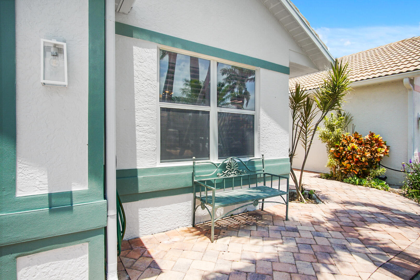 144 Pepper Lane Jensen Beach, FL 34957 - Photo 4 of 37 IMG_0870