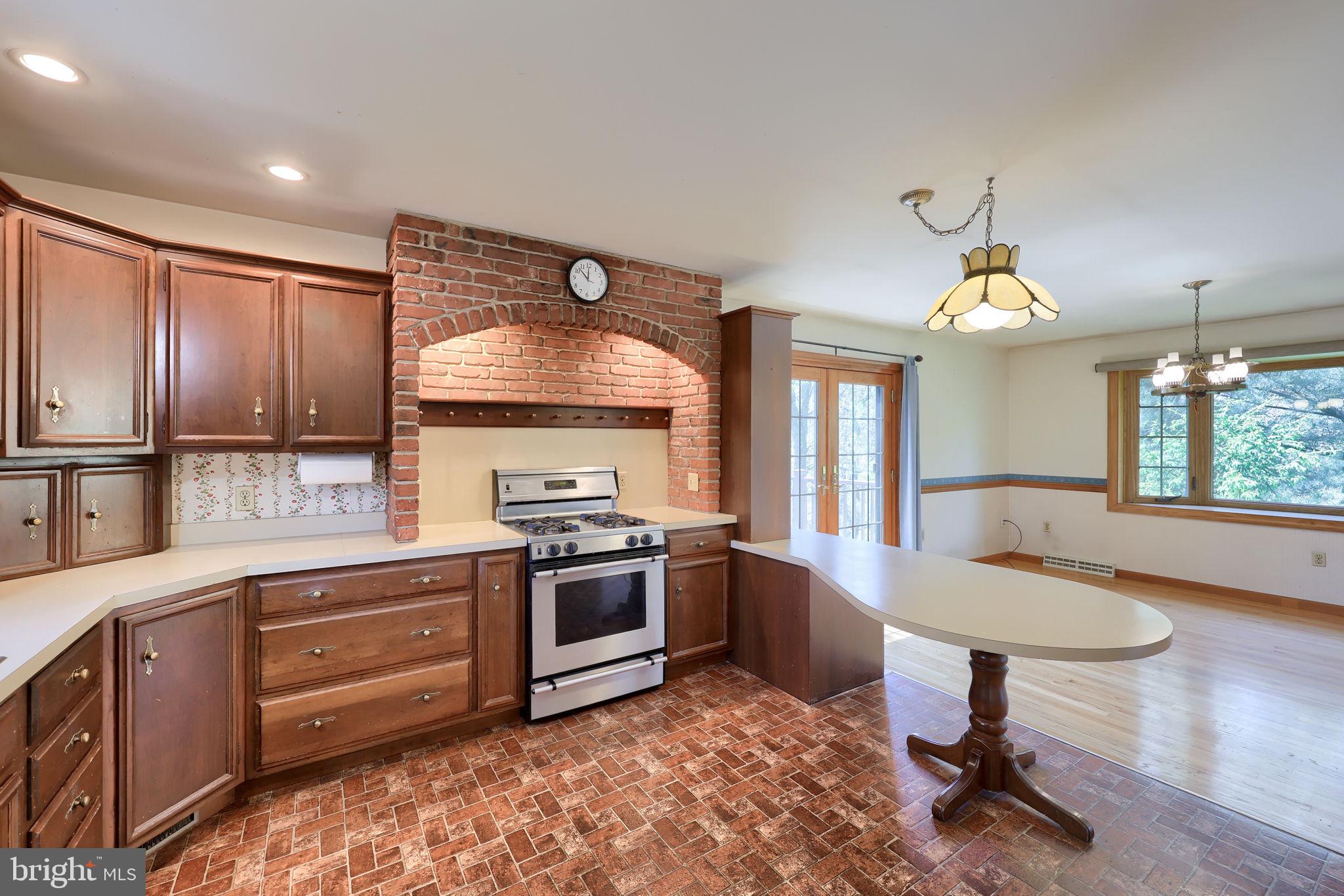 242 Skyview Lane Lititz, PA 17543 - Photo 15 of 43