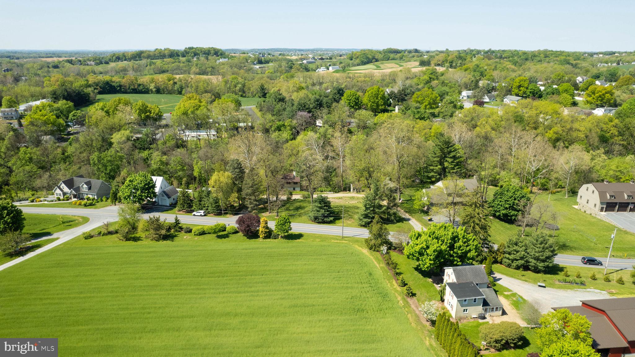 242 Skyview Lane Lititz, PA 17543 - Photo 9 of 43