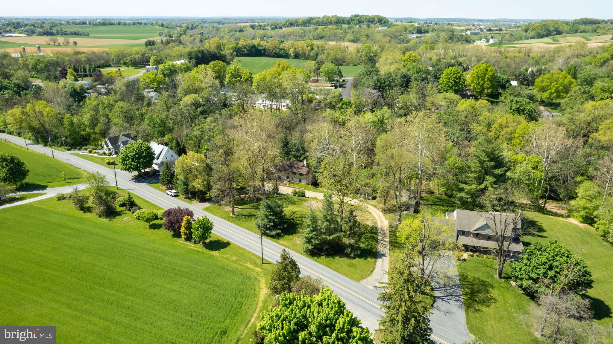 242 Skyview Lane Lititz, PA 17543 - Photo 10 of 43