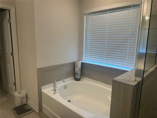 $3,300 | 3938 Dean Grove Way, Loganville, GA 30052